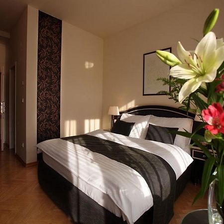 Vesta Domus Hotel Rom Værelse billede
